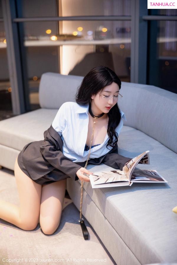 江真真  [XiuRen]高清写真图 2023.04.20 No.6607 江真真 丝袜制服第33张图片